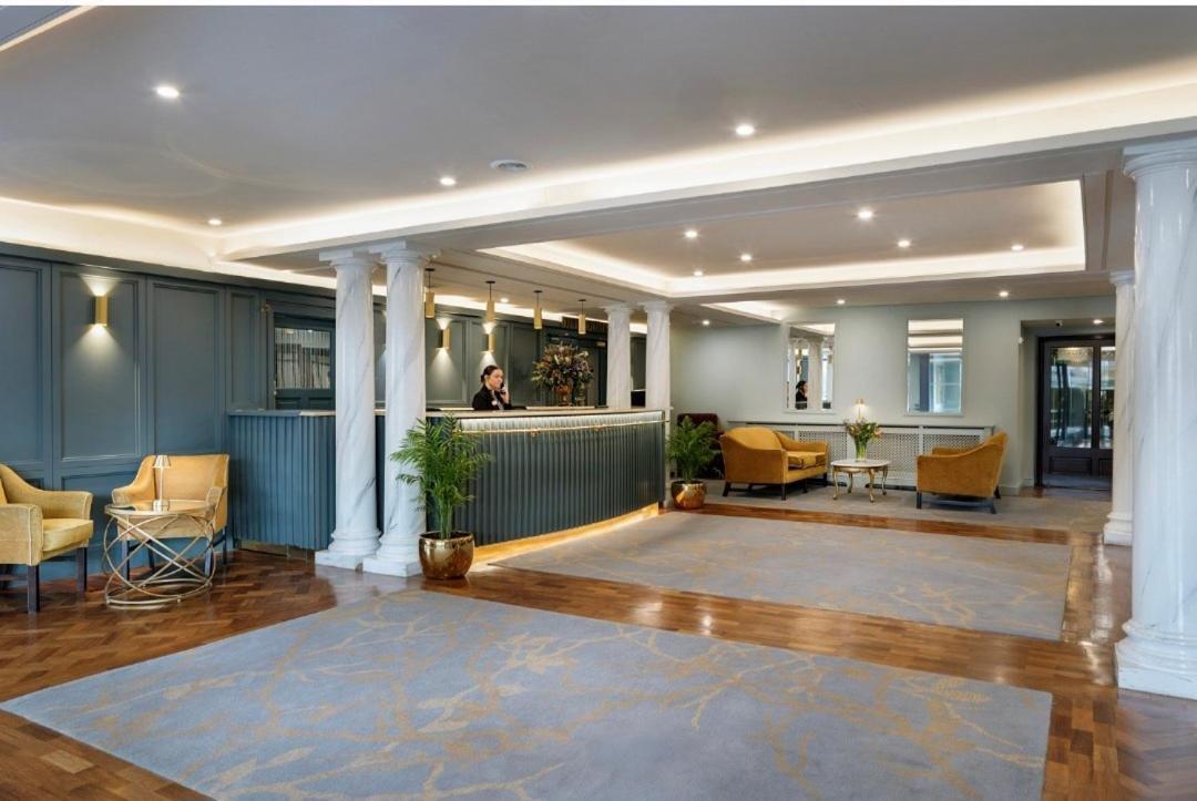 Greenhills Hotel Limerick Exterior photo